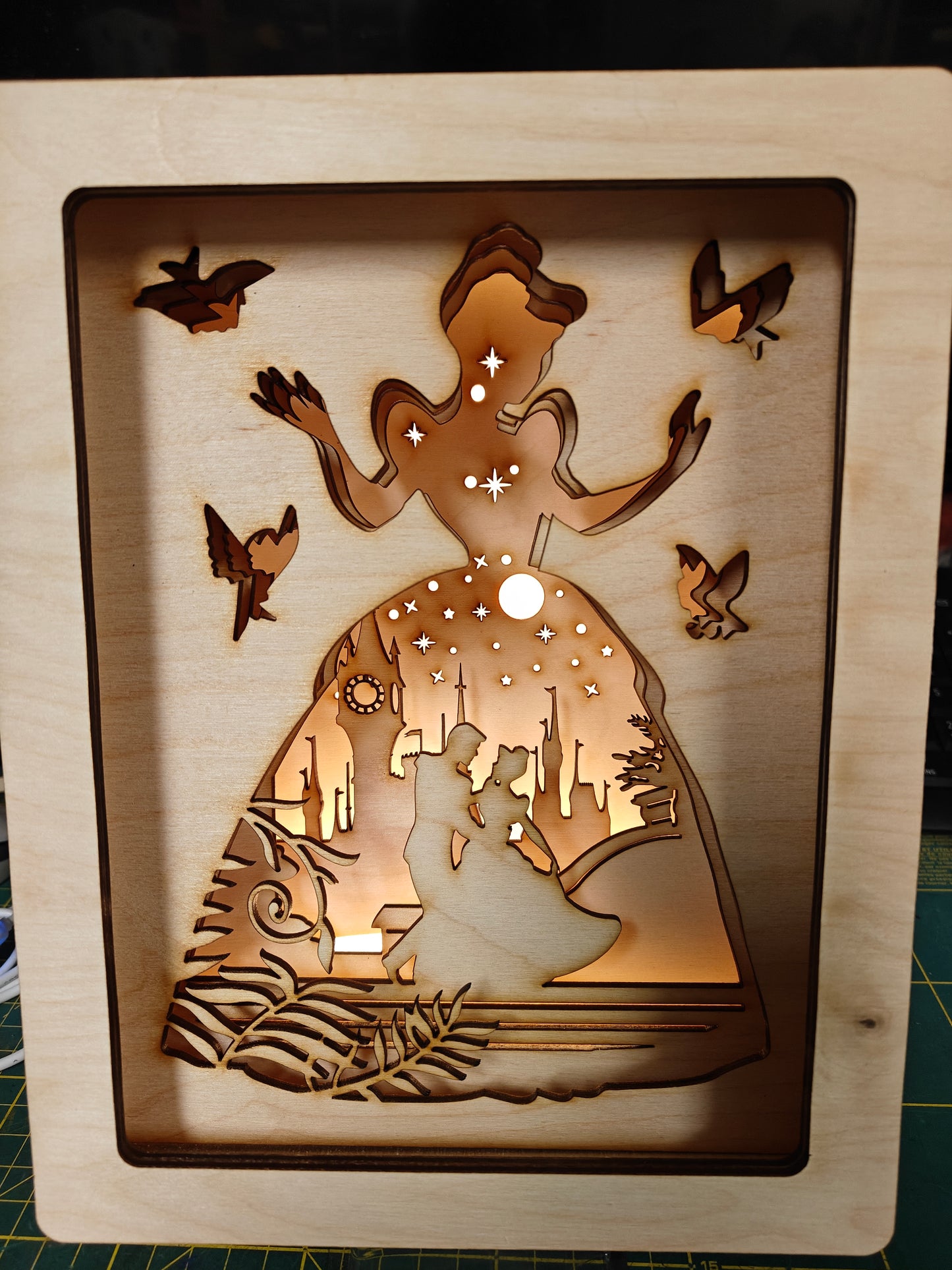 Light-Box Cinderella